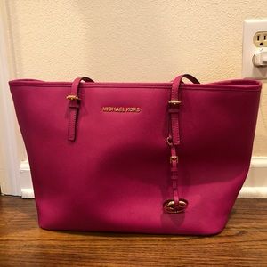 Michael Kors Jet Set Travel bag